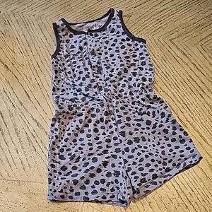 Leopard romper size 4T mini heroes